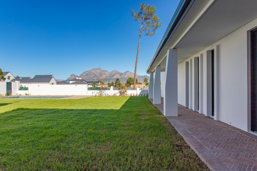 5 Bedroom Property for Sale in Pearl Valley at Val de Vie Western Cape